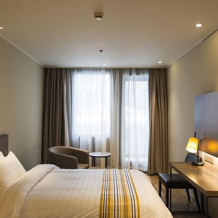 Home Inn Plus Shanghai Zhangjiang Park Dış mekan fotoğraf