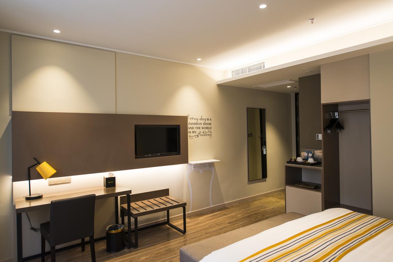 Home Inn Plus Shanghai Zhangjiang Park Dış mekan fotoğraf