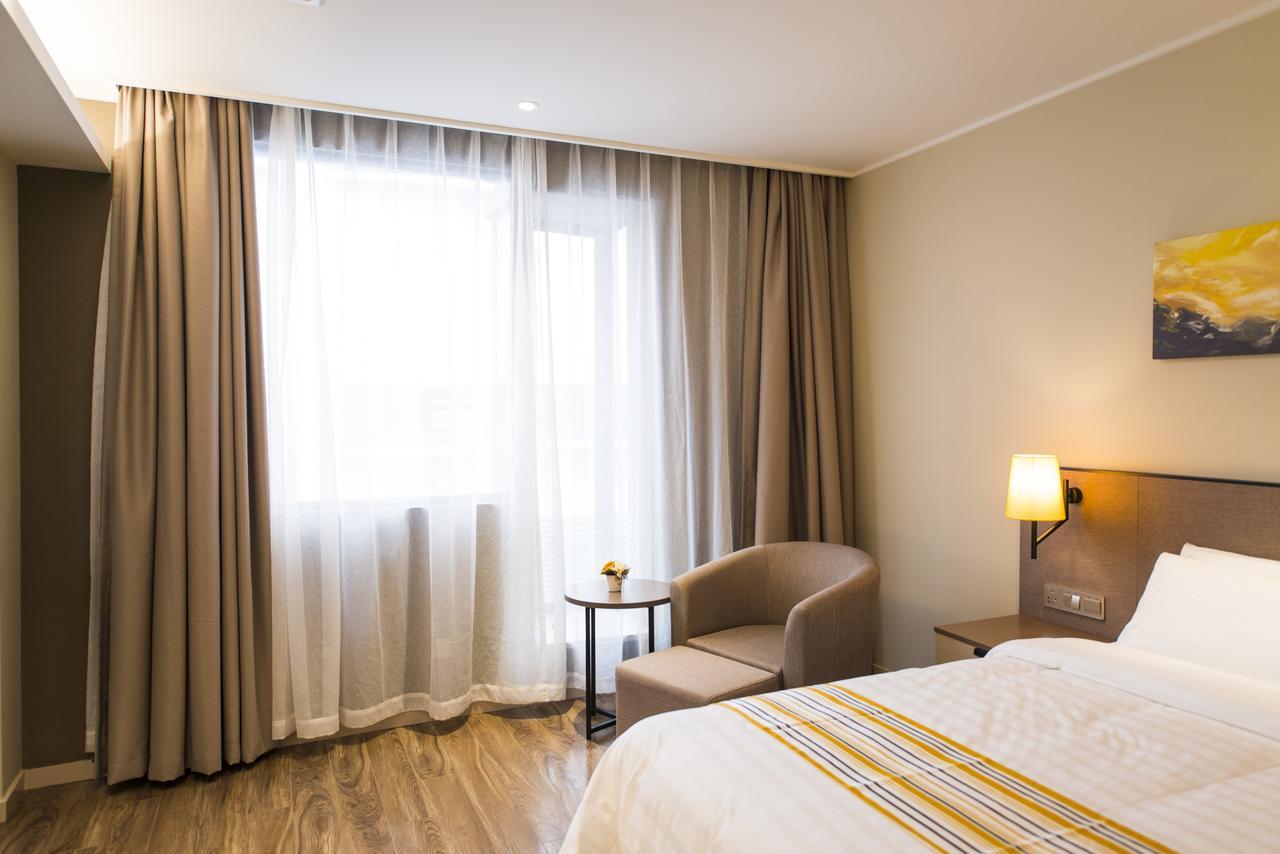 Home Inn Plus Shanghai Zhangjiang Park Dış mekan fotoğraf