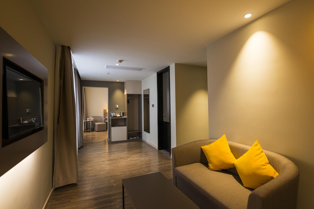 Home Inn Plus Shanghai Zhangjiang Park Dış mekan fotoğraf